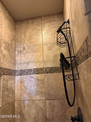 3045 WOODHEAD Place, El Paso, TX 79938