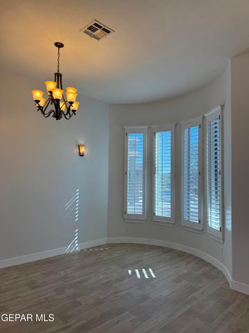 3045 WOODHEAD Place, El Paso, TX 79938