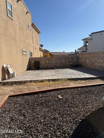 3045 WOODHEAD Place, El Paso, TX 79938