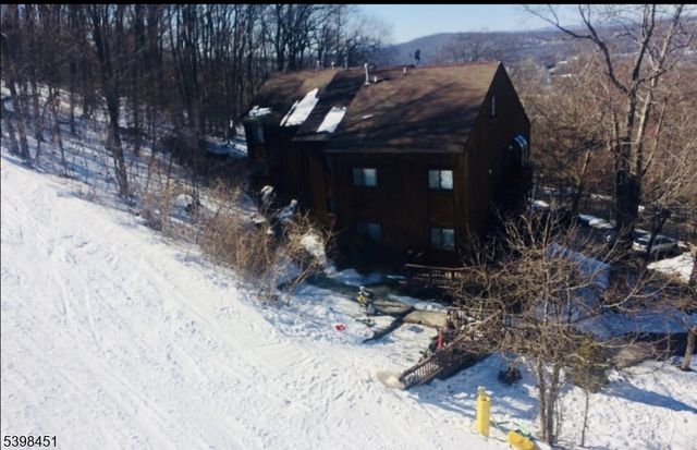 2 Winter Park Dr 6, Vernon Twp., NJ 07462