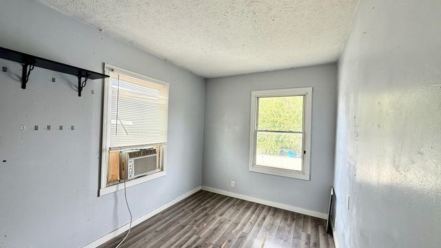 2308 AVENUE B, Council Bluffs, IA 51501