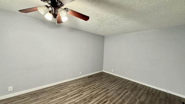 2308 AVENUE B, Council Bluffs, IA 51501