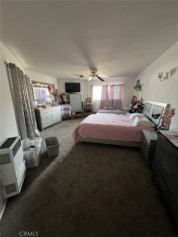 9850 Cypress Avenue, Fontana, CA 92335