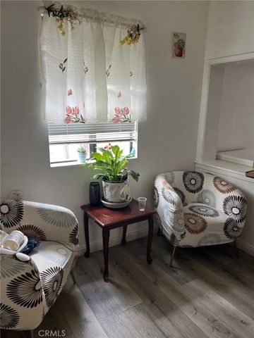 9850 Cypress Avenue, Fontana, CA 92335