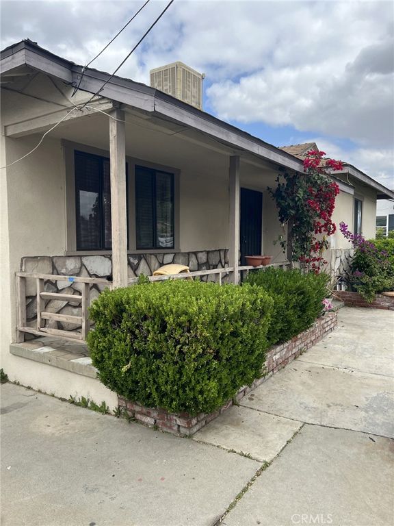 9850 Cypress Avenue, Fontana, CA 92335