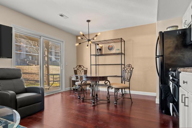 550 Abby Lane 3, Branson, MO 65616