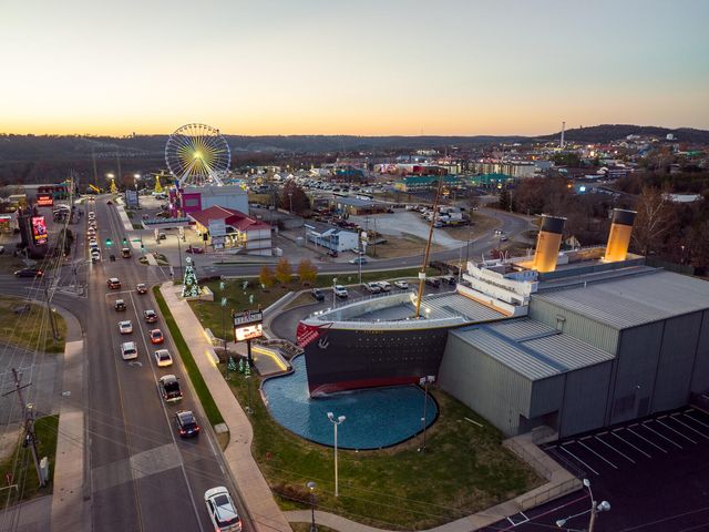 550 Abby Lane 3, Branson, MO 65616