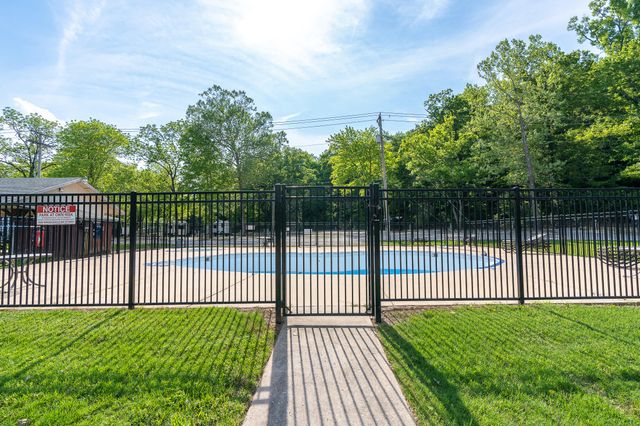 550 Abby Lane 3, Branson, MO 65616