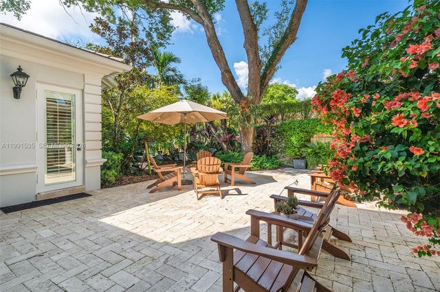 6900 Altamira St, Coral Gables, FL 33146