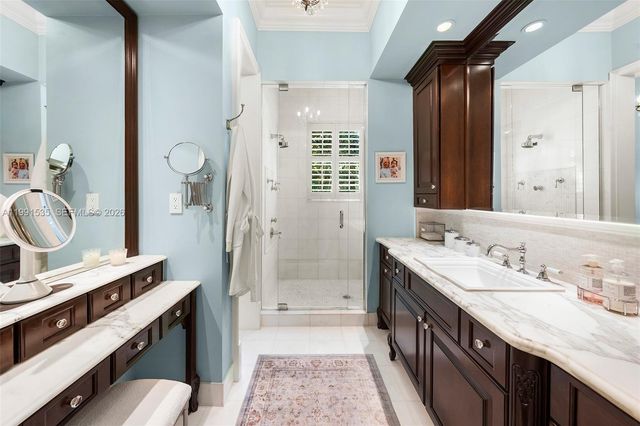 6900 Altamira St, Coral Gables, FL 33146