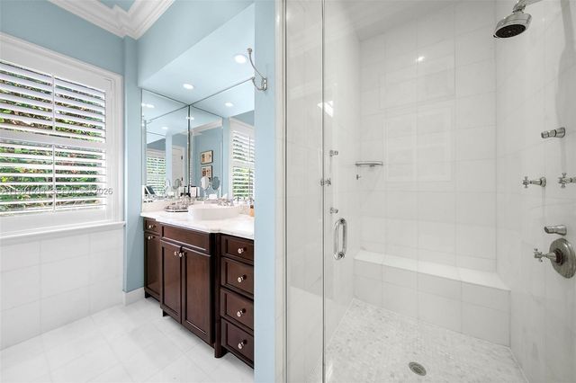 6900 Altamira St, Coral Gables, FL 33146