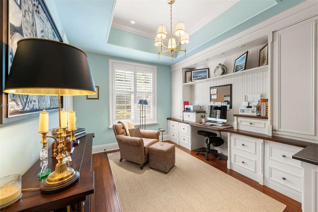 6900 Altamira St, Coral Gables, FL 33146