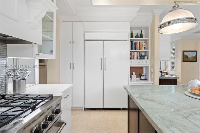 6900 Altamira St, Coral Gables, FL 33146