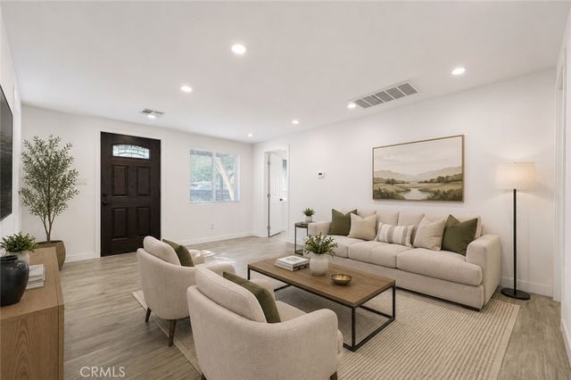 3918 Portola, Los Angeles, CA 90032