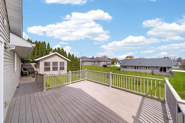 408 Michigan AVENUE, Oostburg, WI 53070