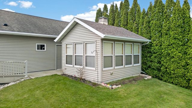 408 Michigan AVENUE, Oostburg, WI 53070
