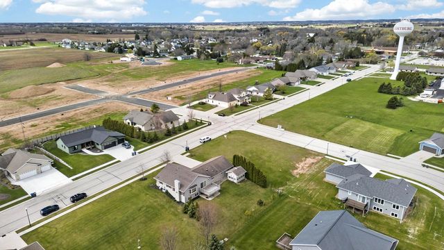 408 Michigan AVENUE, Oostburg, WI 53070
