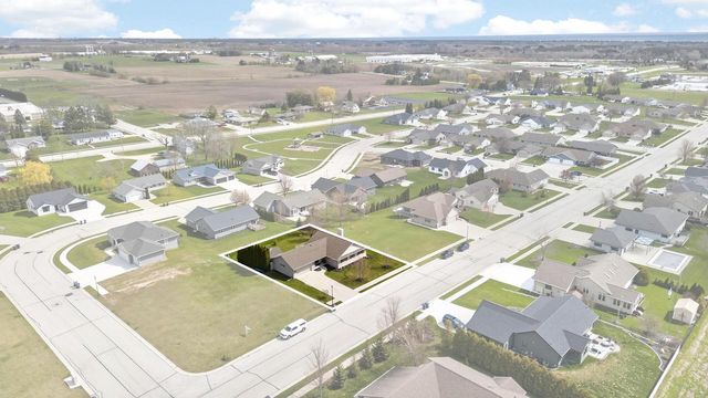 408 Michigan AVENUE, Oostburg, WI 53070