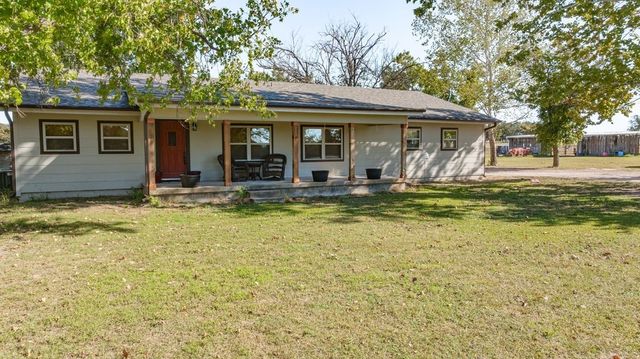 551 County Road 416, Comanche, TX 76442