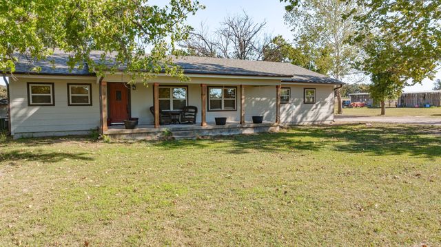 551 County Road 416, Comanche, TX 76442