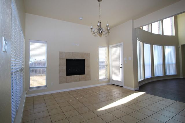 2719 Explorador, Grand Prairie, TX 75054