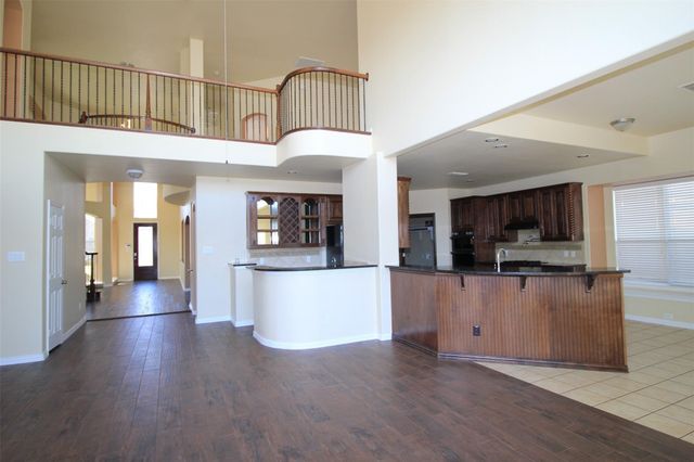 2719 Explorador, Grand Prairie, TX 75054