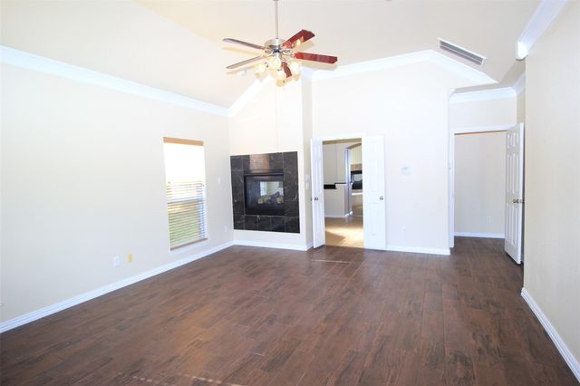 2719 Explorador, Grand Prairie, TX 75054