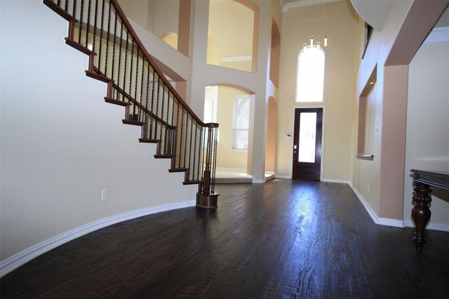 2719 Explorador, Grand Prairie, TX 75054