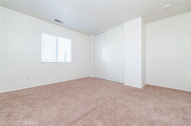 15083 Linking Ln, Victorville, CA 92394