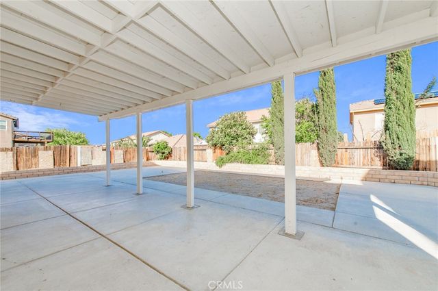 15083 Linking Ln, Victorville, CA 92394