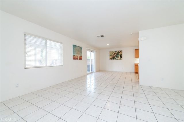 15083 Linking Ln, Victorville, CA 92394