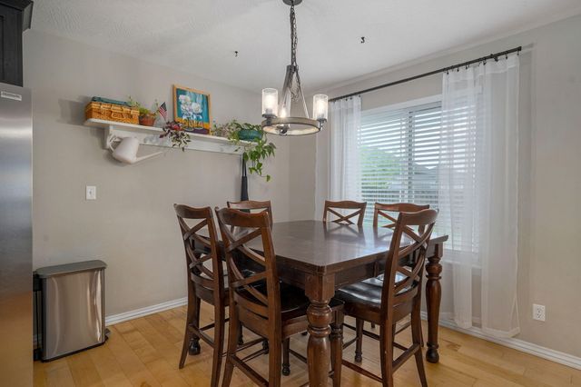 1309 S Appomattox Avenue, Republic, MO 65738
