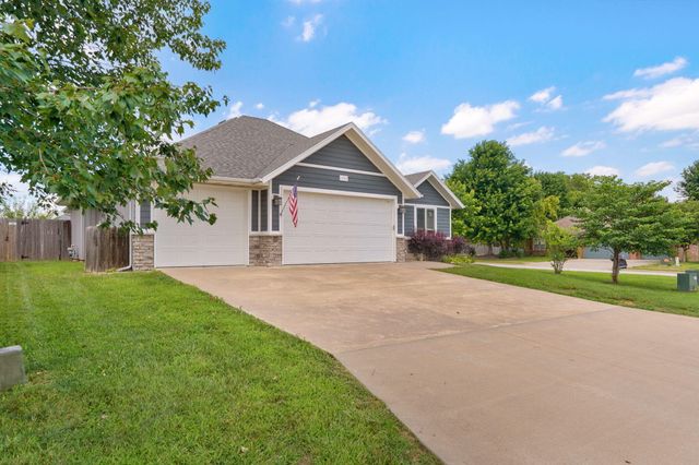 1309 S Appomattox Avenue, Republic, MO 65738