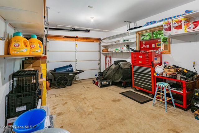 70 Hawkins Road, Sagle, ID 83860