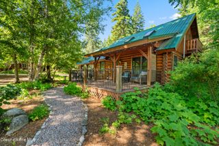 70 Hawkins Road, Sagle, ID 83860