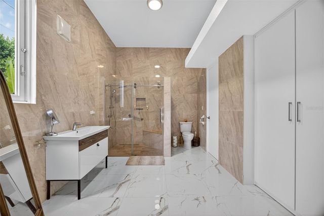 A9 SERRANIA, Guaynabo, PR 00966