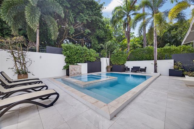 A9 SERRANIA, Guaynabo, PR 00966