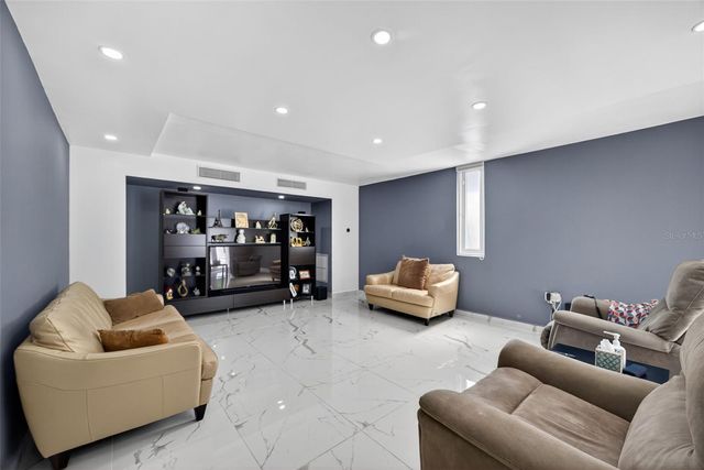 A9 SERRANIA, Guaynabo, PR 00966