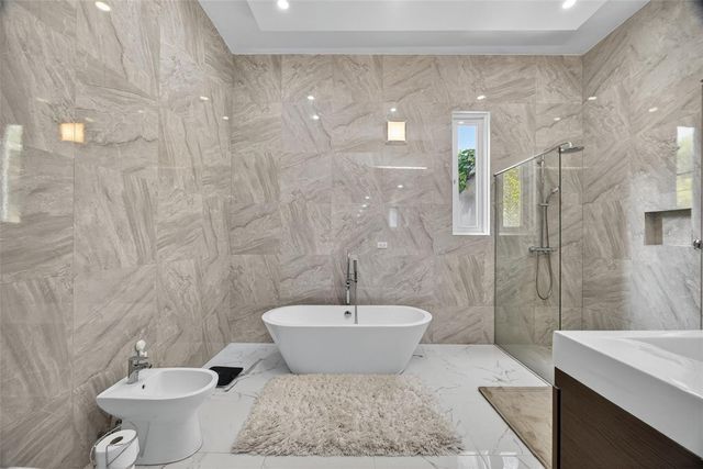 A9 SERRANIA, Guaynabo, PR 00966