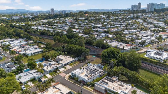 A9 SERRANIA, Guaynabo, PR 00966