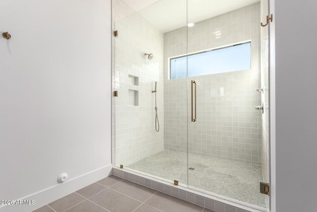 7053 E DREYFUS Avenue, Scottsdale, AZ 85254