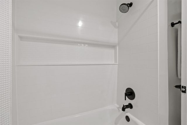 5506 S Pleasant Valley RD, Austin, TX 78744