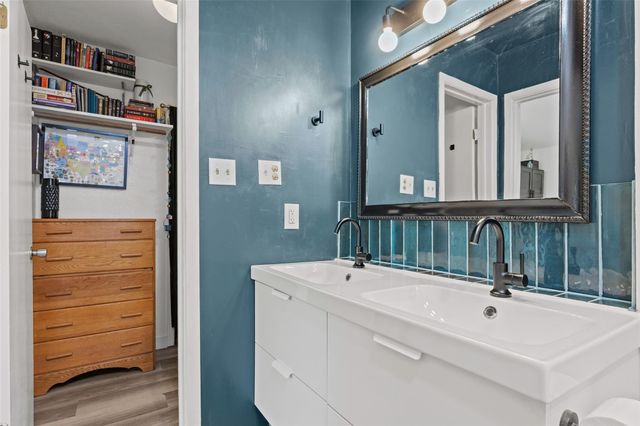5506 S Pleasant Valley RD, Austin, TX 78744