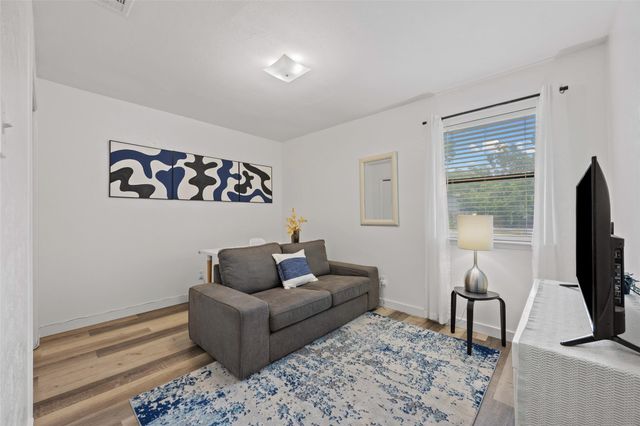 5506 S Pleasant Valley RD, Austin, TX 78744