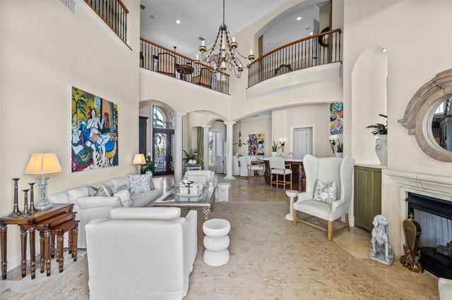 1394 HARBOR DRIVE, Sarasota, FL 34239