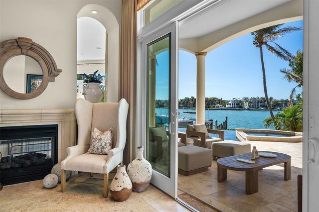 1394 HARBOR DRIVE, Sarasota, FL 34239