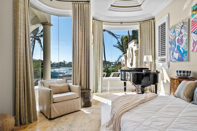 1394 HARBOR DRIVE, Sarasota, FL 34239