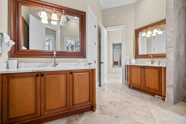 1394 HARBOR DRIVE, Sarasota, FL 34239