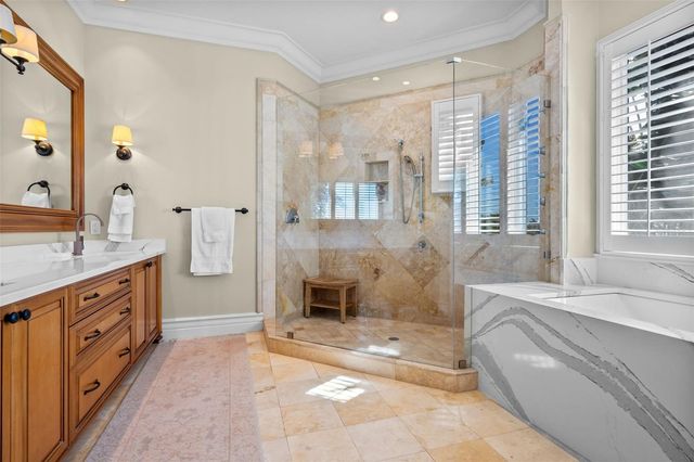 1394 HARBOR DRIVE, Sarasota, FL 34239