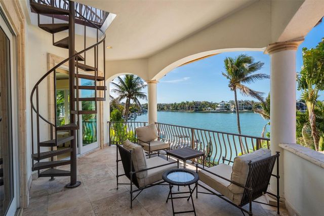 1394 HARBOR DRIVE, Sarasota, FL 34239